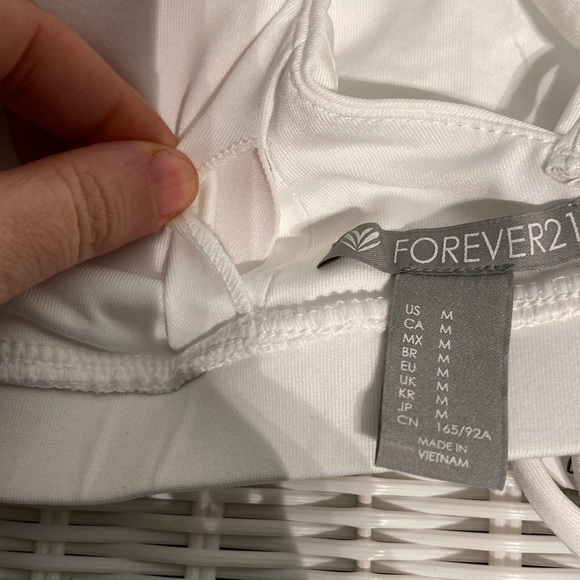 Forever 21 White Multi Strap Sports Bra NWT Size M - Picture 14 of 17